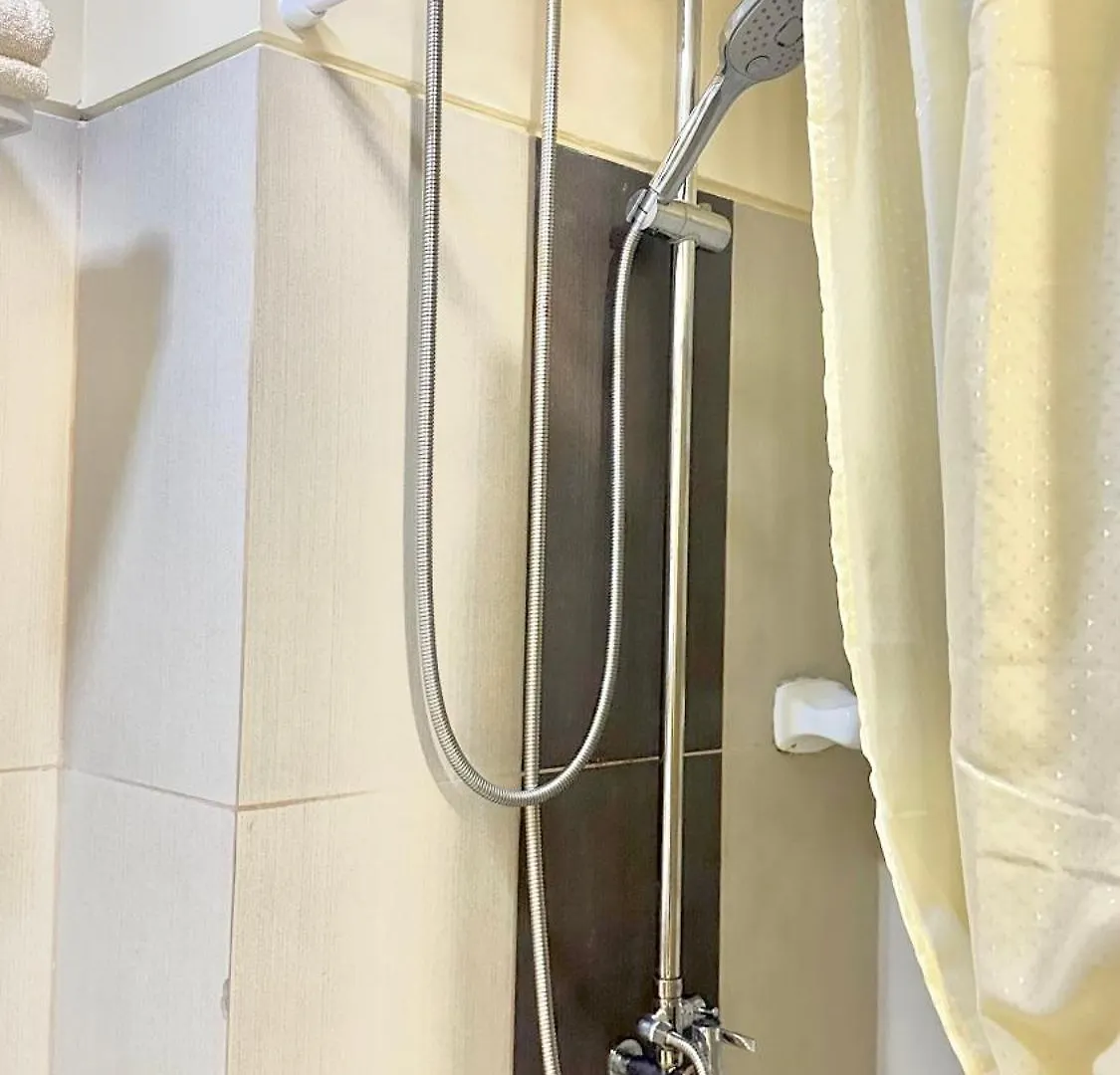Affordable Condo-Hotel 5 Mins Walk To Picc, Ccp, Starcity, World Trade Center Near Moa And Airport Manila