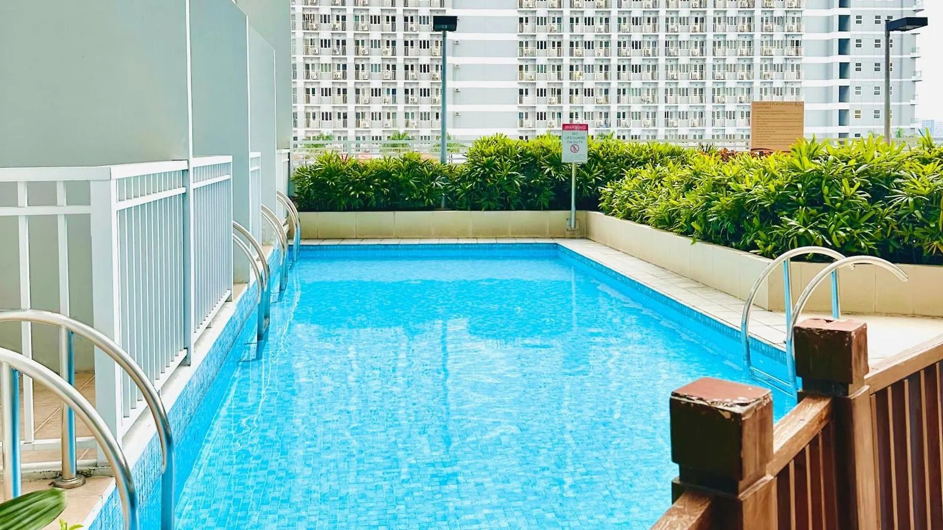 Aparthotel Affordable Condo-Hotel 5 Mins Walk To Picc, Ccp, Starcity, World Trade Center Near Moa And Airport Manila
